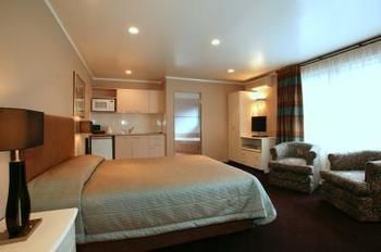 Cornwall Park Motor Inn Окленд Экстерьер фото