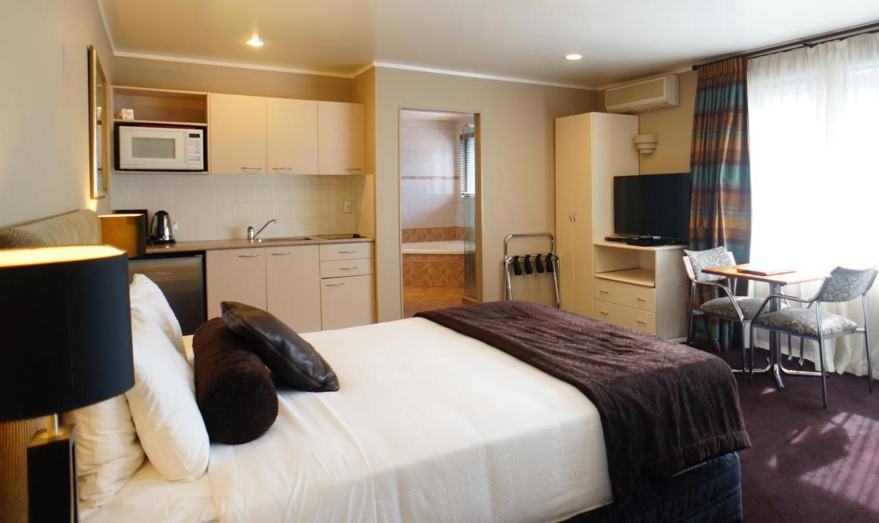 Cornwall Park Motor Inn Окленд Экстерьер фото
